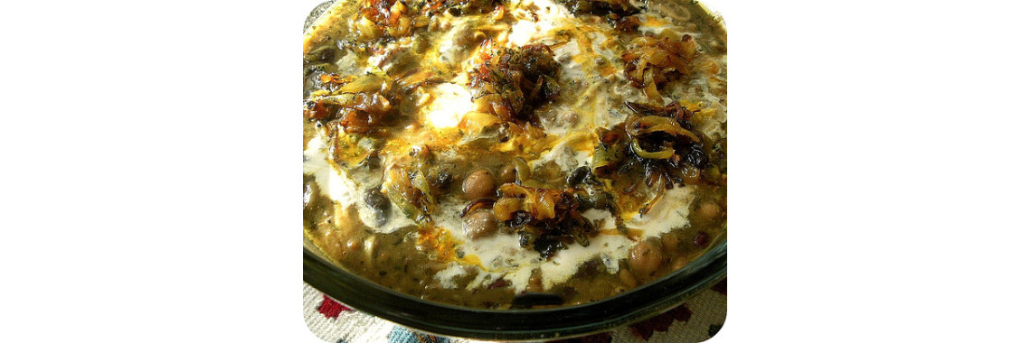 Traditional Thick Persian Soup (Aash  Reshteh) Recipe